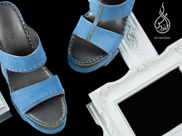 al mandoos sandals